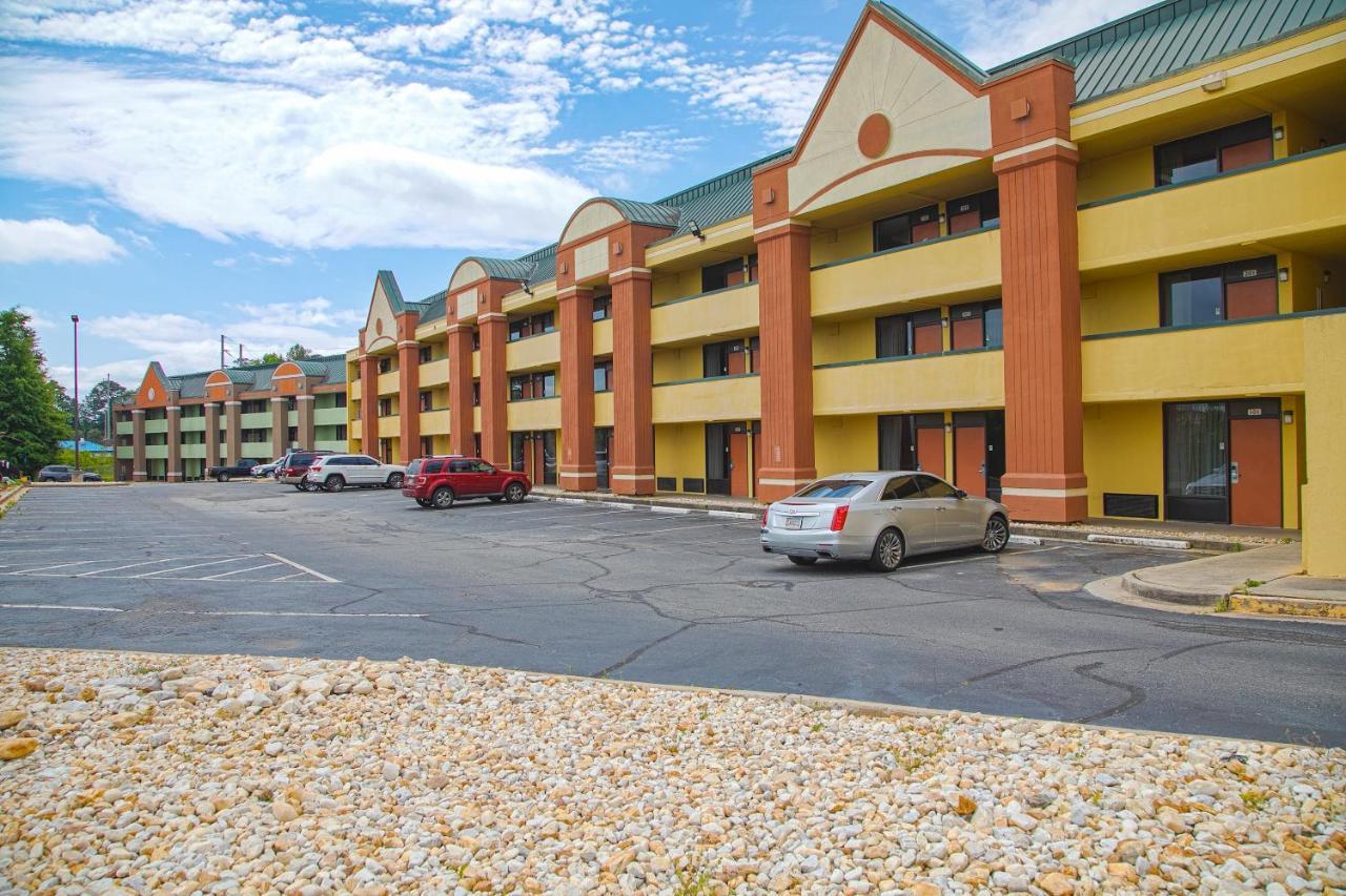 My Homes Macon North I-75 By Oyo Exterior foto